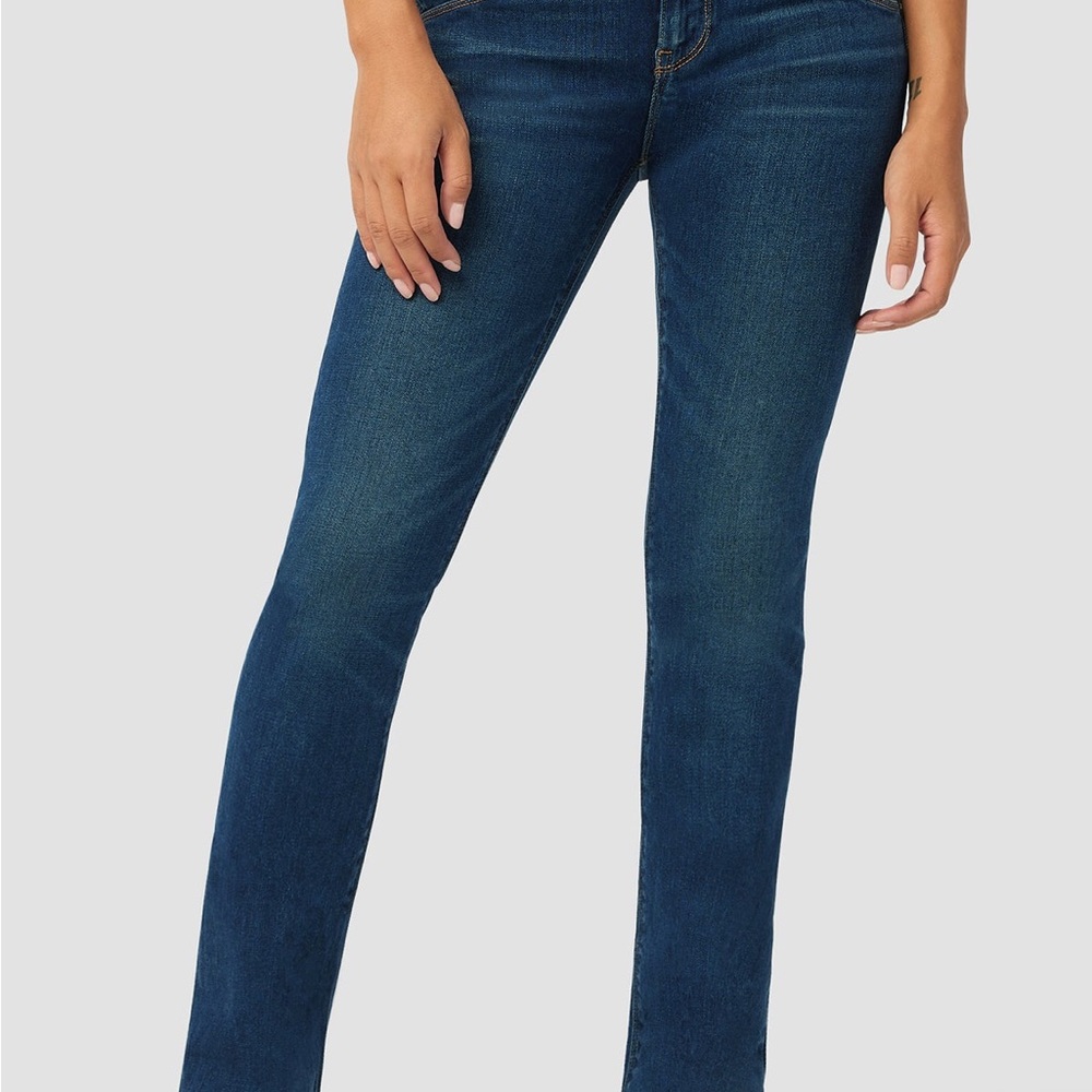 Hudson Beth Mid-Rise Baby Bootcut Jean